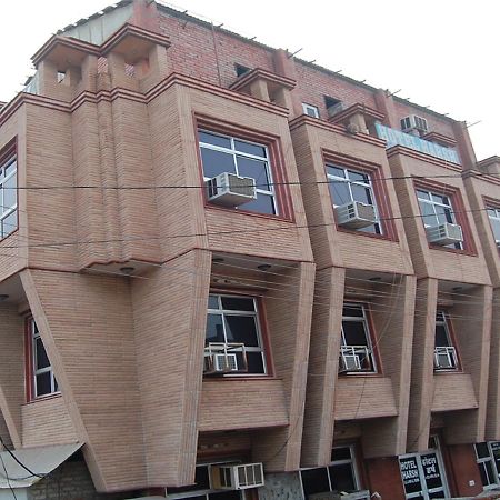 Harsh Hotel Suratgarh Exteriér fotografie