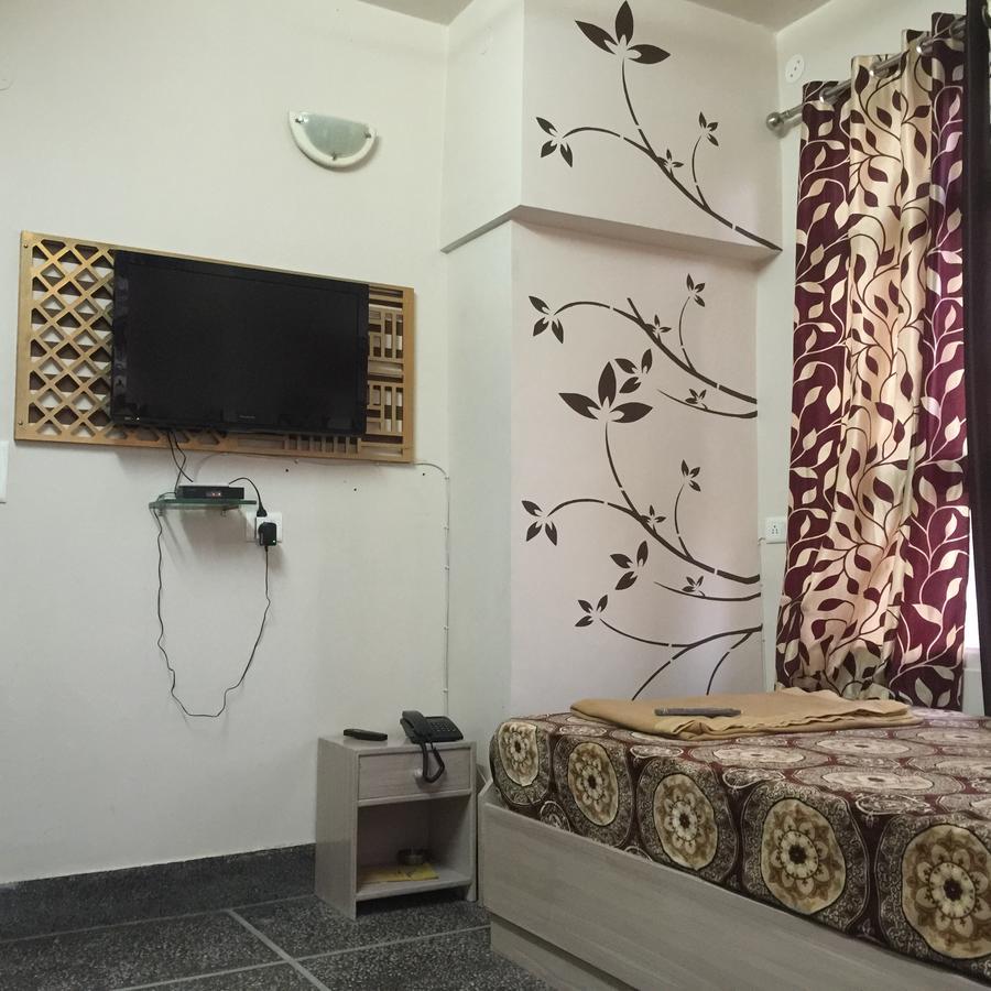 Harsh Hotel Suratgarh Pokoj fotografie